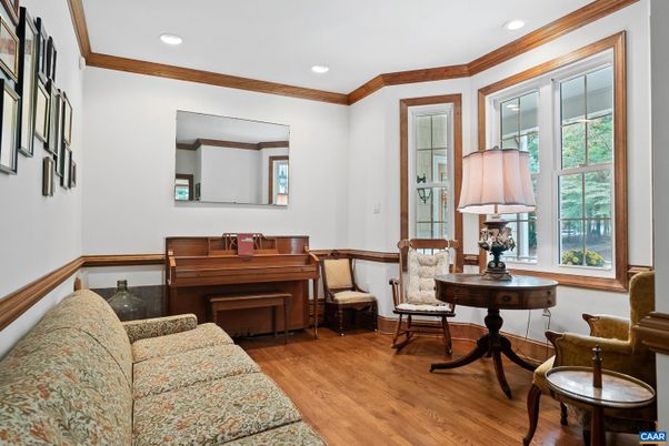 Interior, Living room, Piano, Recessed Lighting, Wood Texture Flooring