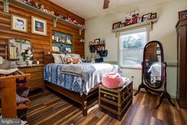 Bedroom, Interior, Wood Texture Flooring, Wooden Walls