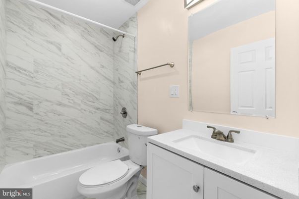 Bathroom, Interior, Marble Walls