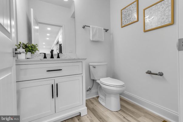 Bathroom, Interior, Recessed Lighting, Wood Texture Flooring