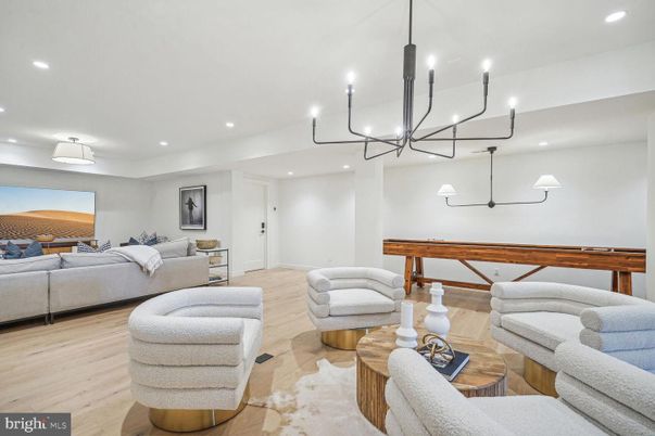 Chandelier, Interior, Living room, Recessed Lighting, Wood Texture Flooring