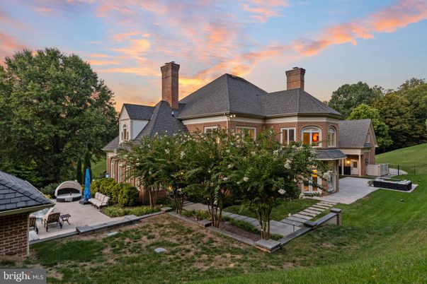 Backyard, Exterior, Facade, Brick Facade, French Provincial