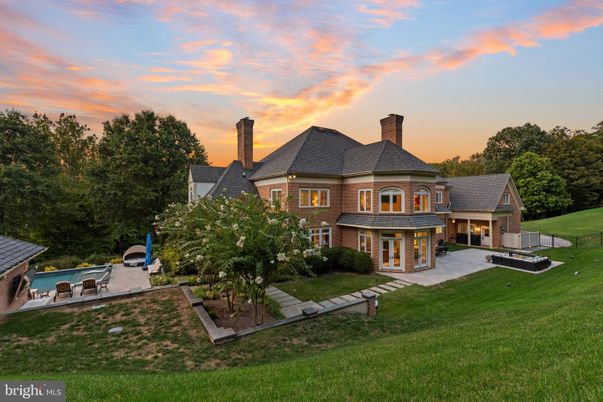 Backyard, Exterior, Facade, French Provincial