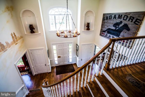 Chandelier, Interior, Wood Texture Flooring