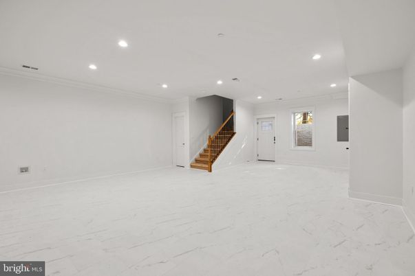 Empty room, Interior, Marble, Recessed Lighting