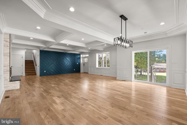 Empty room, Interior, Pendant Lights, Recessed Lighting, Wood Texture Flooring