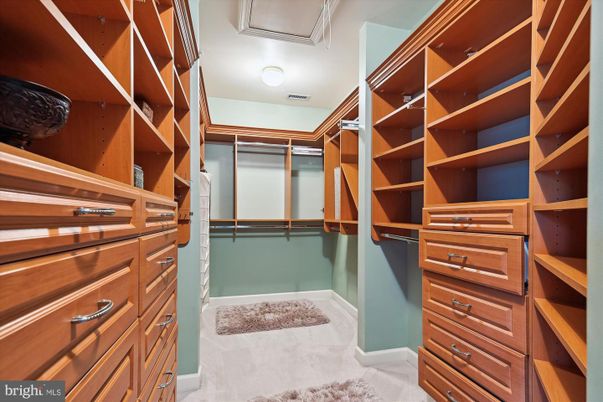 Interior, Walk-in Closets