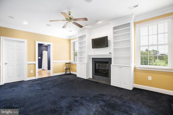 Empty room, Fireplace, Interior, Recessed Lighting