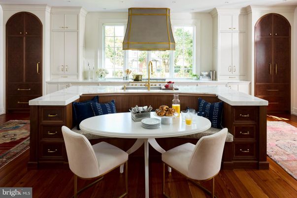 Dining room, Interior, Kitchen, Recessed Lighting, Wood Texture Flooring