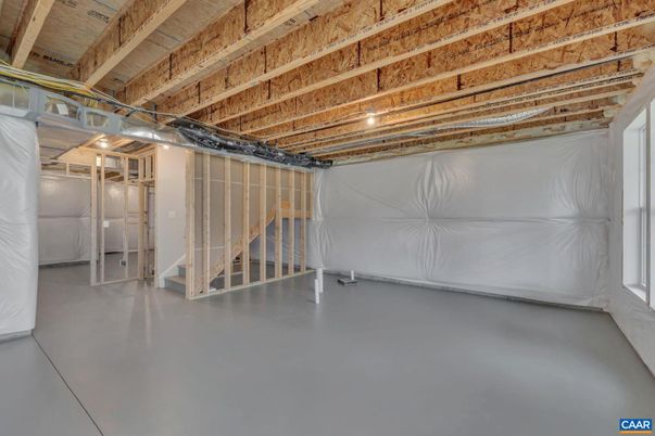 Garage, Interior, Wooden Beams
