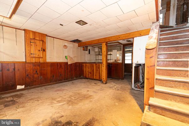 Interior, Wooden Beams