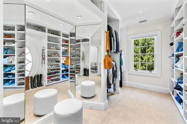 Interior, Recessed Lighting, Walk-in Closets