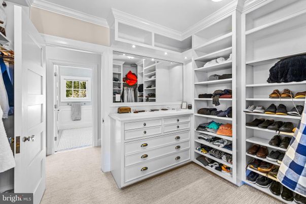 Interior, Recessed Lighting, Walk-in Closets