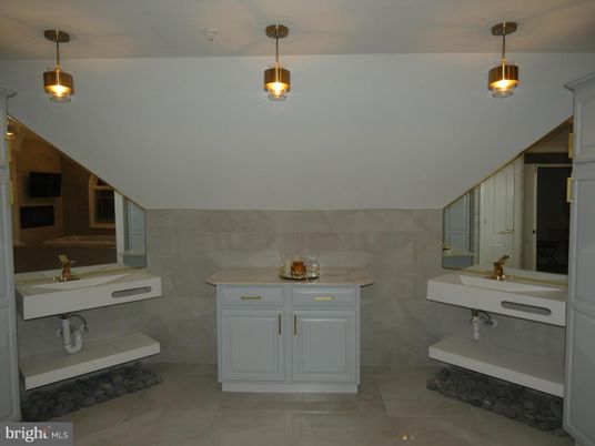 Bathroom, Interior, Pendant Lights