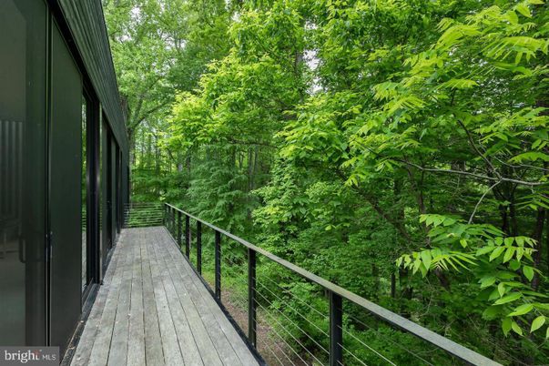 Exterior, Wood Texture Flooring