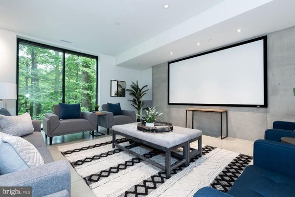 Interior, Living room, Projection Screen, Recessed Lighting, Theatre Room