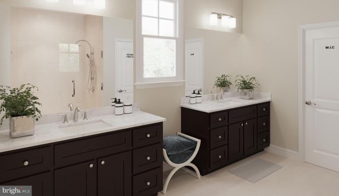 Bathroom, Dual Sink Vanities, Interior