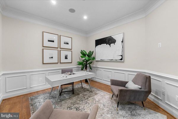 Home Office, Interior, Recessed Lighting, Wood Texture Flooring