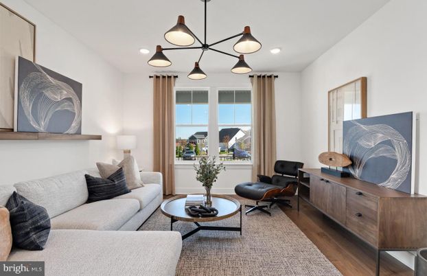 Interior, Living room, Pendant Lights, Recessed Lighting, Wood Texture Flooring