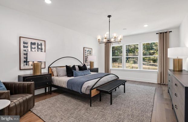 Bedroom, Interior, Pendant Lights, Recessed Lighting, Wood Texture Flooring