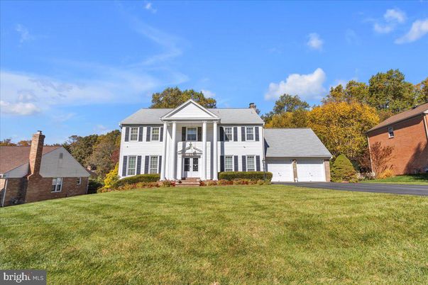 Attached, Backyard, Exterior, Facade, Georgian