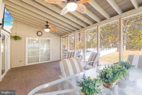 Dining room, Interior, Sun Room
