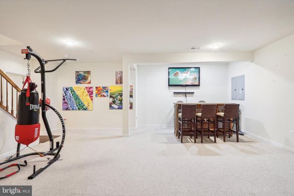 Fitness Equipment, Interior, Recessed Lighting