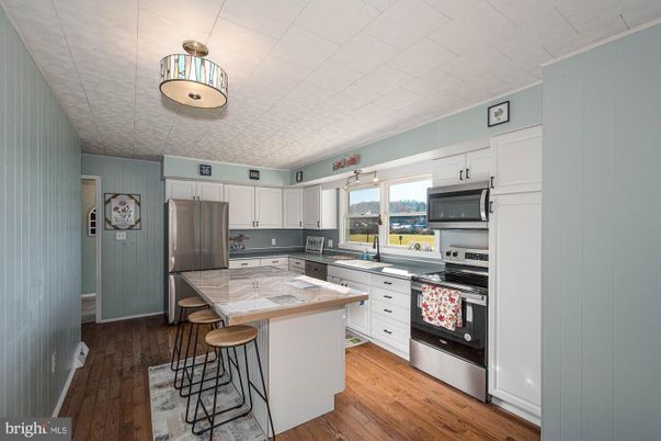 Interior, Kitchen, Stainless Steel Appliances, Wood Texture Flooring