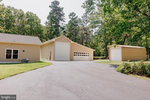 Backyard, Detached Garage, Exterior