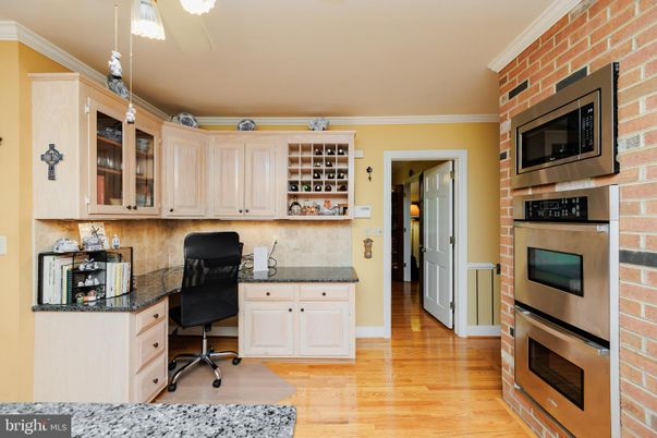 Home Office, Interior, Kitchen, Stone Walls, Wood Texture Flooring