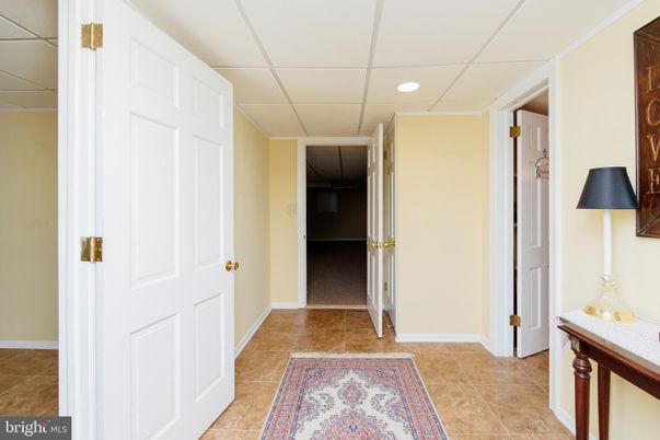 Interior, Recessed Lighting