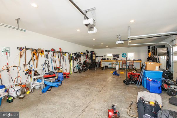 Fitness Equipment, Interior, Recessed Lighting