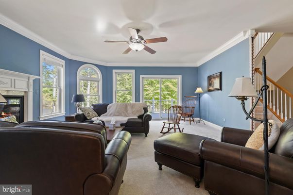 Fireplace, Interior, Living room