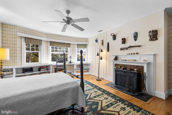 Bedroom, Fireplace, Interior, Wood Texture Flooring