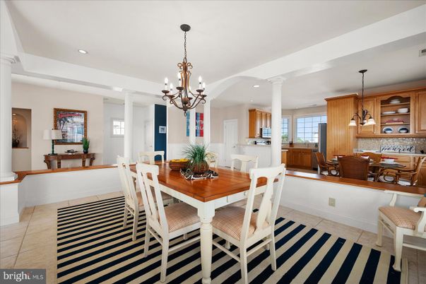 Chandelier, Dining room, Interior, Kitchen, Pendant Lights, Recessed Lighting