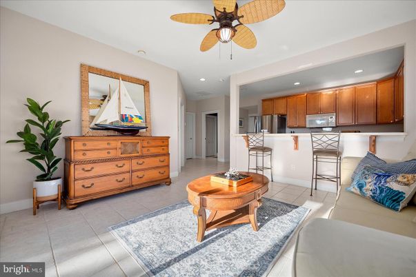 Interior, Kitchen, Living room, Recessed Lighting, Stainless Steel Appliances