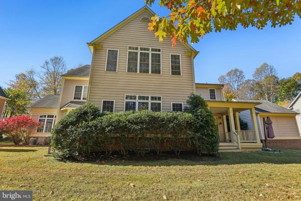 Backyard, Exterior, Facade, Queen Anne Victorian
