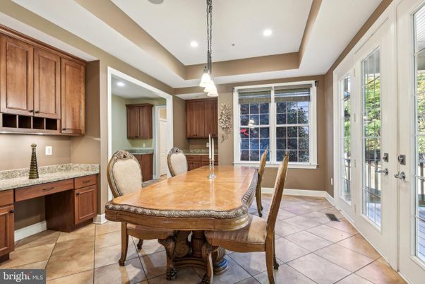 Dining room, Interior, Pendant Lights, Recessed Lighting