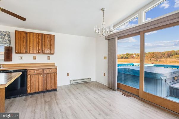 Chandelier, Interior, Kitchen, Wood Texture Flooring