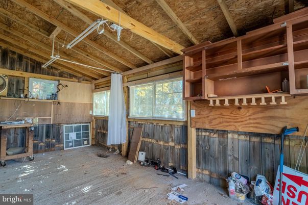 Empty room, Interior, Wooden Beams, Wooden Ceilings, Wooden Walls