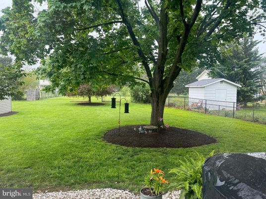 Backyard, Detached Garage, Exterior