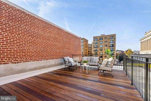 Exterior, Wood Texture Flooring
