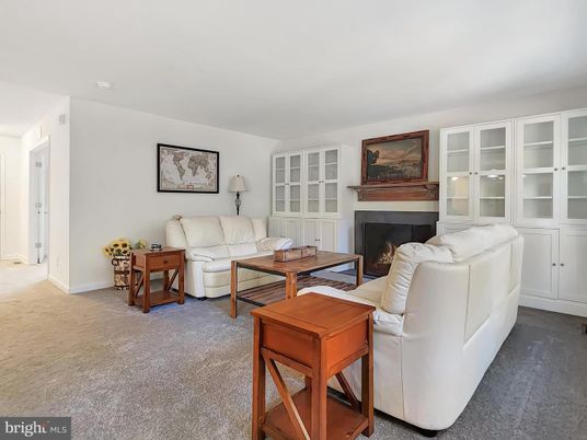 Fireplace, Interior, Living room