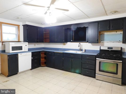 Interior, Kitchen