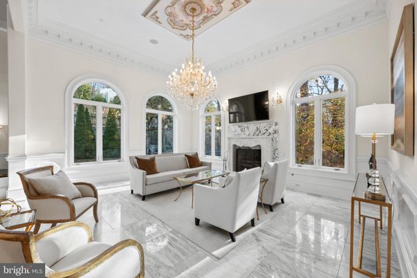 Chandelier, Fireplace, Interior, Living room, Marble