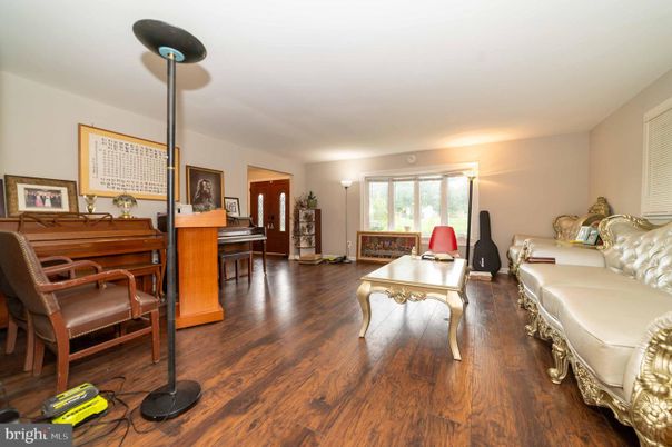 Interior, Piano, Wood Texture Flooring