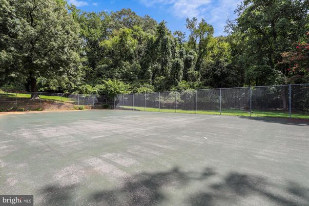 Exterior, Tennis Courts