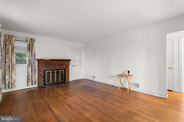 Empty room, Fireplace, Interior, Wood Texture Flooring
