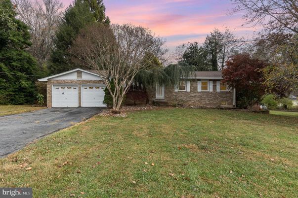 Backyard, Detached Garage, Exterior
