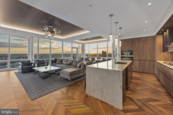 Interior, Kitchen, Living room, Pendant Lights, Recessed Lighting, Wood Texture Flooring